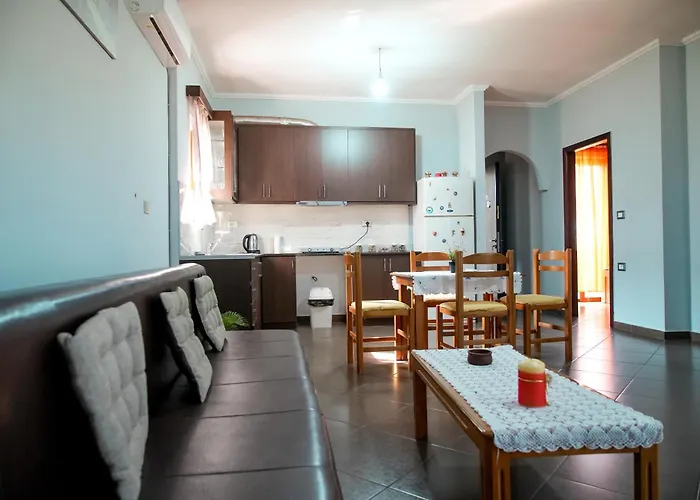 Gega's * Gjirokastra