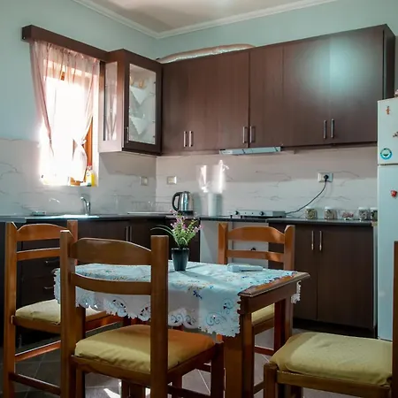 Apartment Gega's *